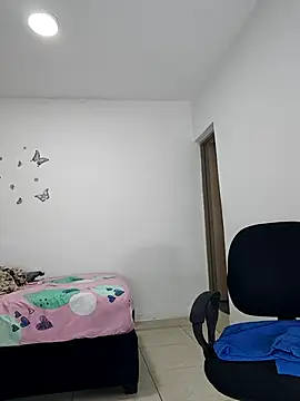 sophia_ramirez12 live sex cam