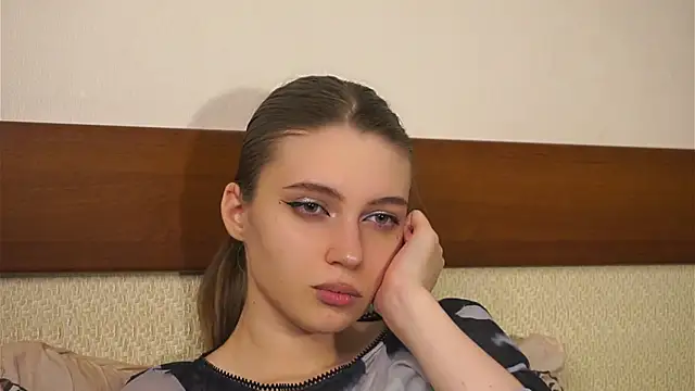 RoslynArcuo live sex cam