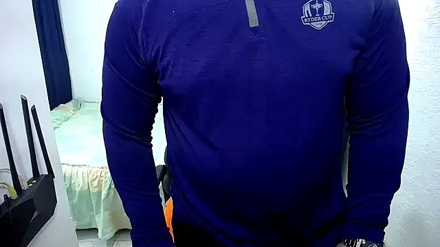 pitbullveryhot live sex cam