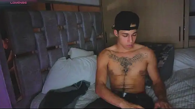 orionblaze69_ live sex cam