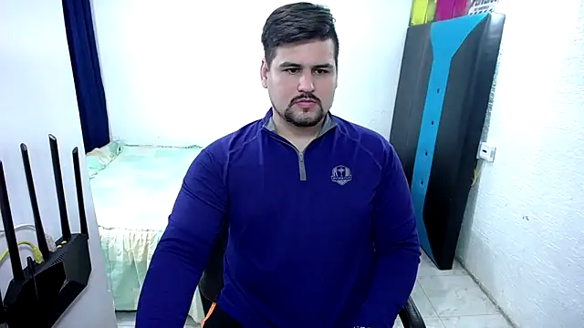 pitbullveryhot live sex cam