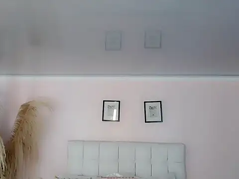 nathalialoes1 live sex cam