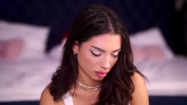 LalaRoze live sex cam