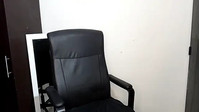 Andy_Roses live sex cam