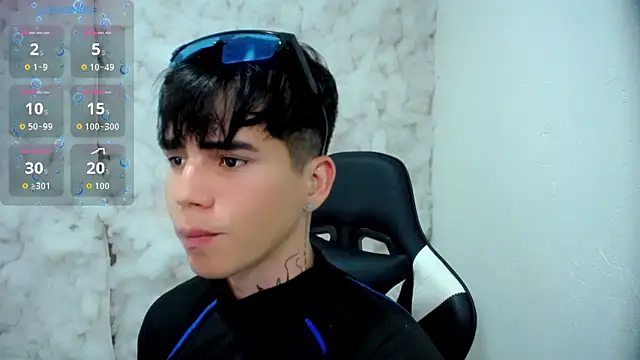 Tayson_Rivers live sex cam