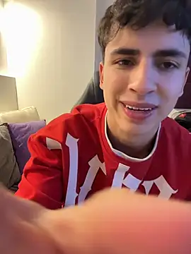 AdrianRinaldi live sex cam