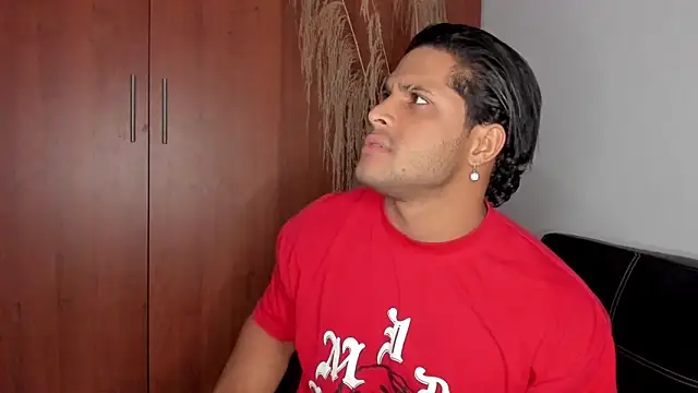 Evansdark1 live sex cam