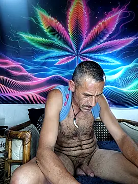 Bbboy42 live sex cam