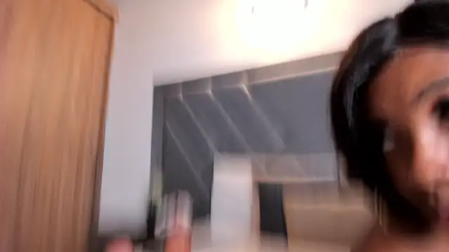 brenda_nova18 live sex cam