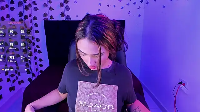 Anna_valerious7 live sex cam