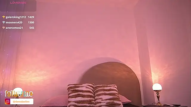 danna_berlin_ live sex cam