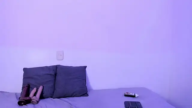 Renata_reyes11 live sex cam