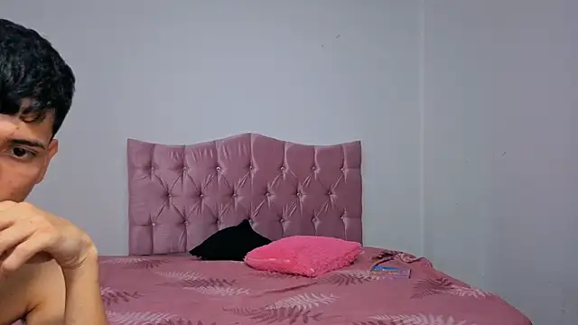 makiandjimmy live sex cam