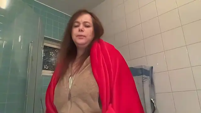 cumwithmee3 live sex cam