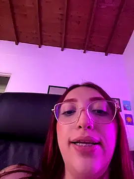 Paulina-Wells live sex cam