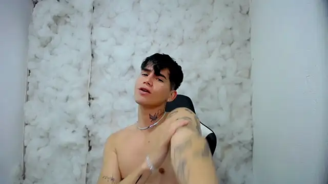 Tayson_Rivers live sex cam