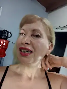 SexyMilf1211 live sex cam