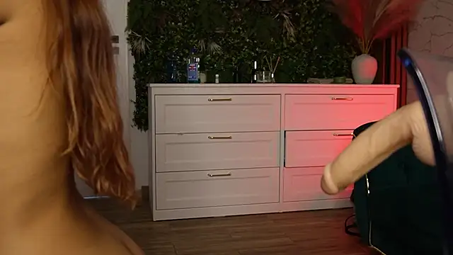 sisi_von_dee live sex cam