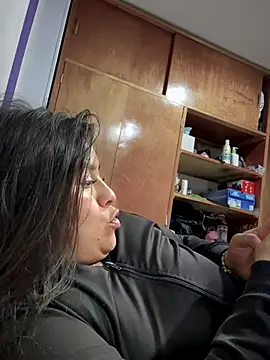 Ixchel_Anaid live sex cam