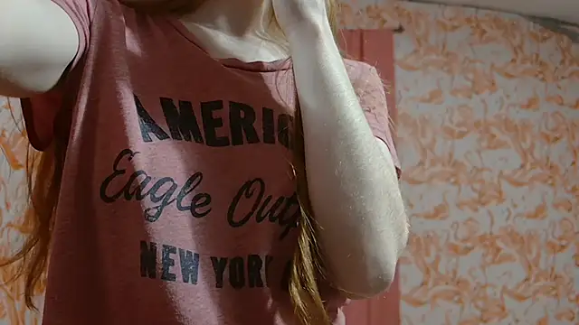 strawberrysmoothie live sex cam