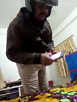 Desi_Lodo_Gujju_Boy live sex cam