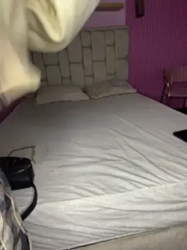 PrettyAmber live sex cam