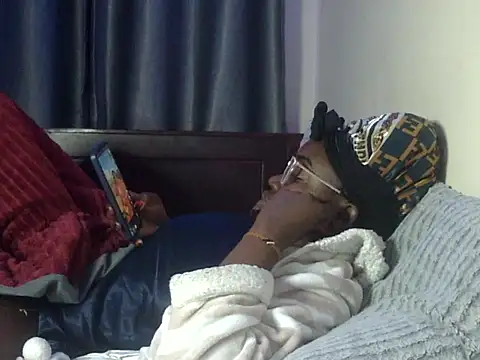 Sexy-suzy live sex cam