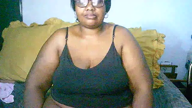 YELLOW_BONE live sex cam