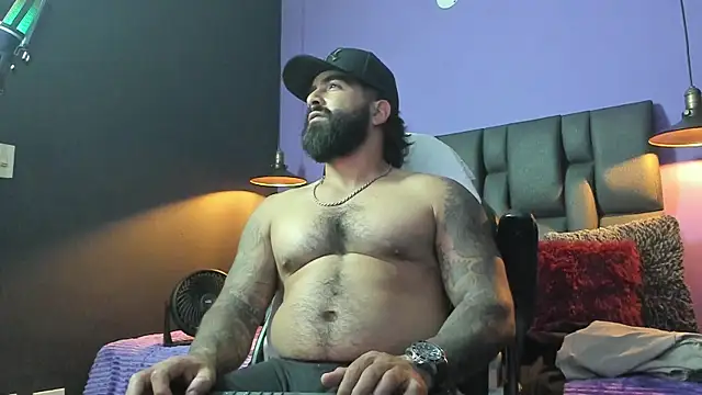 Lyon_vach live sex cam