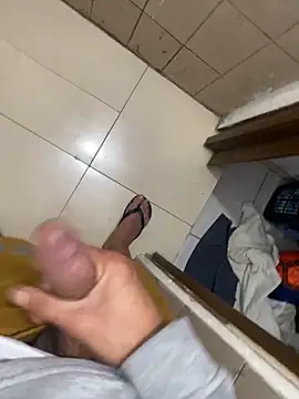 Eogerareeh live sex cam