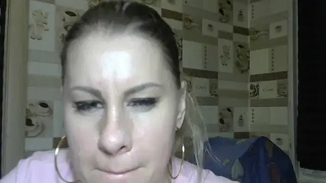 TherestlessKitty live sex cam