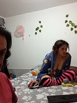 jeans_and_emma live sex cam