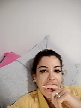 DESIRIE0609 live sex cam