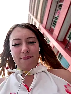 AndreaMood live sex cam