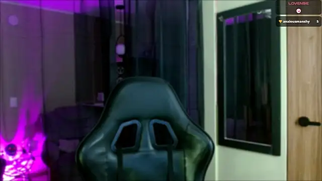 tevenwhiite live sex cam