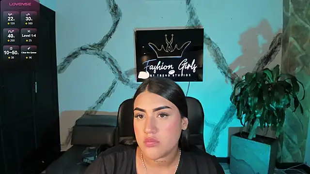 MelodySnow live sex cam