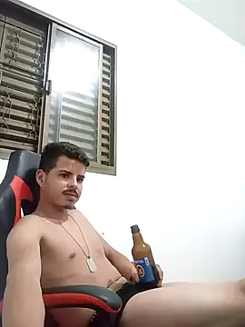 Caiomoretto live sex cam