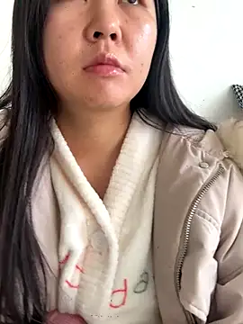 Momo168168 live sex cam