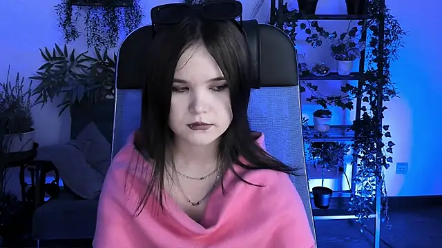 Elainebeness live sex cam