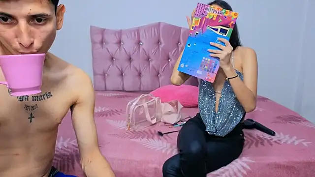 makiandjimmy live sex cam