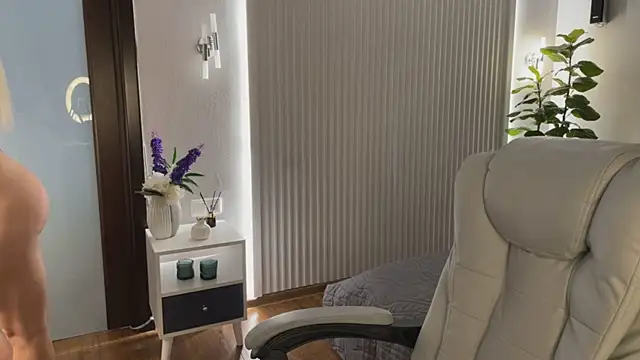 OhMyEmma live sex cam