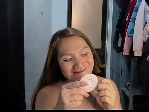 venuzXTRAVAGANZA live sex cam