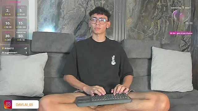 Daviid_laidd live sex cam