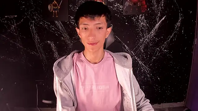 DereckCooperr live sex cam