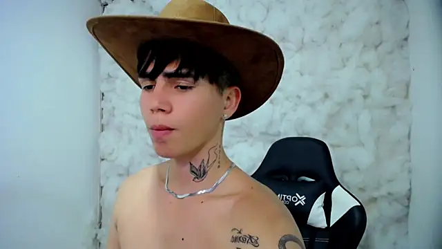 Tayson_Rivers live sex cam