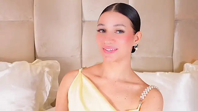 KiraKayleigh1 live sex cam