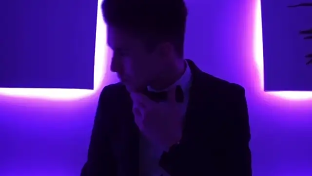 Midnighter_ live sex cam