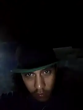 AlexAlejandro13 live sex cam