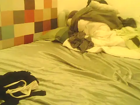 tuplaceroll live sex cam