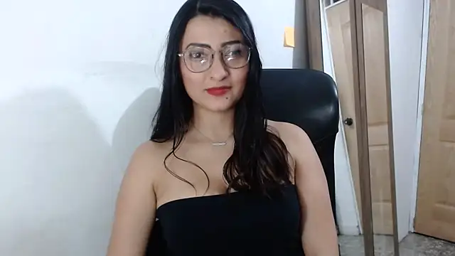 Blacky_Zoe23 live sex cam